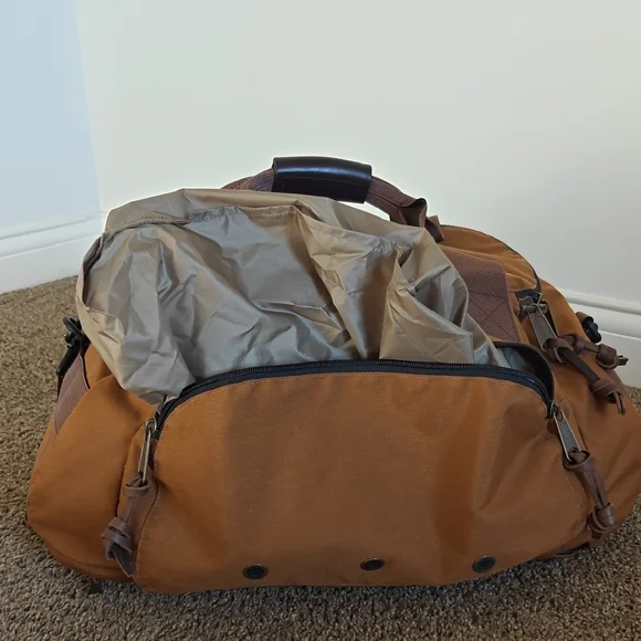 Filson Dryden Duffel Pack - Whiskey - Picture 5 of 12
